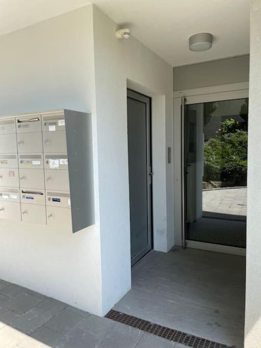 Studio Proche De La Gare ! Apartment โลซาน ภายนอก รูปภาพ